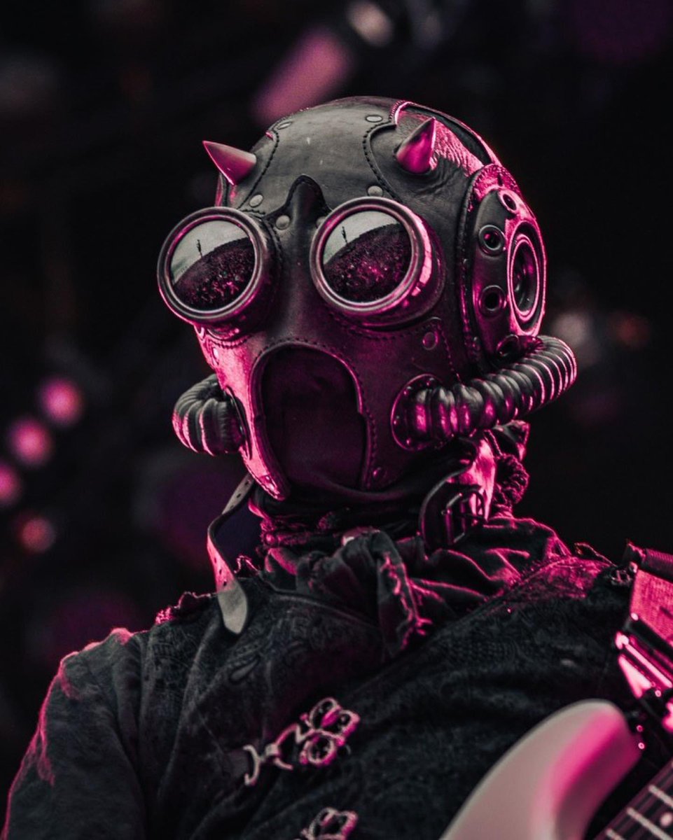 G0LDENELITE's tweet photo. PINK DEWDROP….. https://t.co/app1zDBT6e
