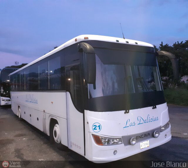 Hablar de Expresos Las Delicias es recordar sus consentidos Mercedes Benz 🚌 O-302, muchos de los cuales aún siguen rodando como el primer día, aunque la flota ha ido incorporando otros modelos como este ENCAVA E-NT6100, originalmente identificado con el No 57 y ahora el 21.