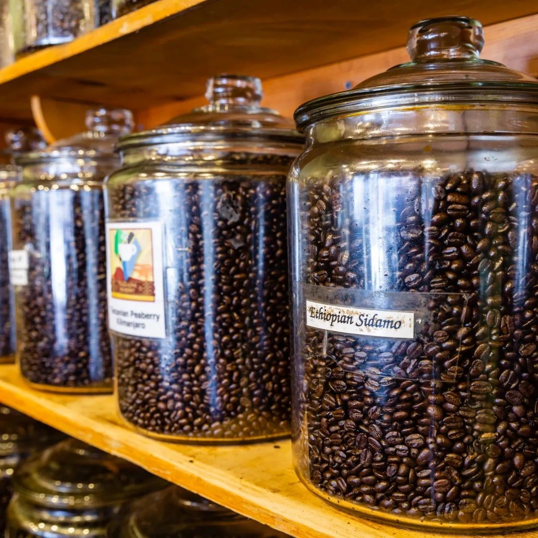 The average cup of joe started to bore us, which is why we started making Ahrre own. 😉 Learn more about our journey to successfully sourcing, roasting, and serving our own coffee by visiting us today! ☕