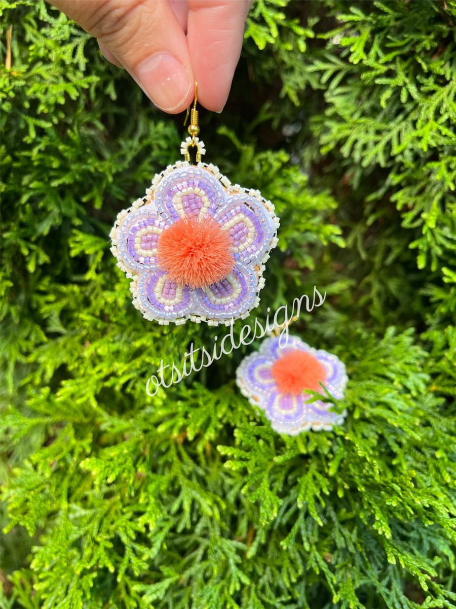 loverebeccaray's tweet image. ✨🌸 𝖓𝖊𝖜 𝖇𝖊𝖆𝖉𝖜𝖔𝖗𝖐 𝖆𝖛𝖆𝖎𝖑𝖆𝖇𝖑𝖊 🌸✨ 

i love doing floral pieces and finally had the inspiration to do some 🌼🌸🌷 full details will be on my ig otsitsidesigns or dm me here to inquire about a specific piece ⚡️⚡️