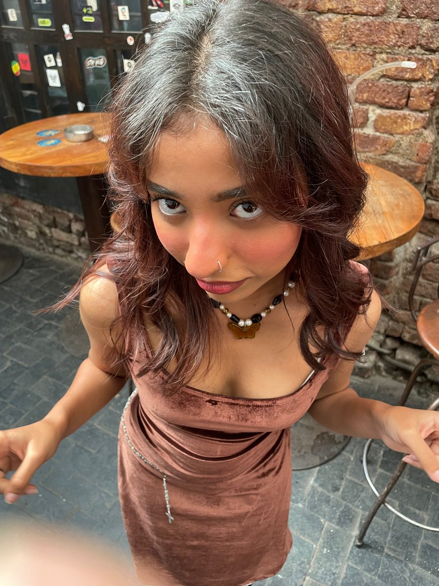 softhoesanaa's tweet photo. Do you have games on your phone https://t.co/ZPiuxUDBuA