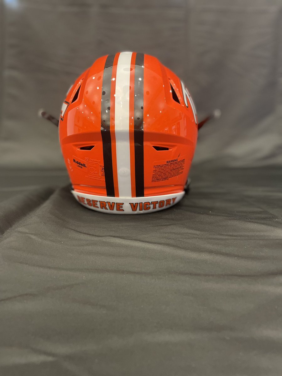 Tahlequah Tigers Football (@tahlequah_fb) on Twitter photo Brand new decals for the Tigers this year! Big shoutout to <a href="/AuDesigns/">Au Concepts & Designs</a> for the new design! Brand new decals for the Tigers this year! Big shoutout to <a href="/AuDesigns/">Au Concepts & Designs</a> for the new design!