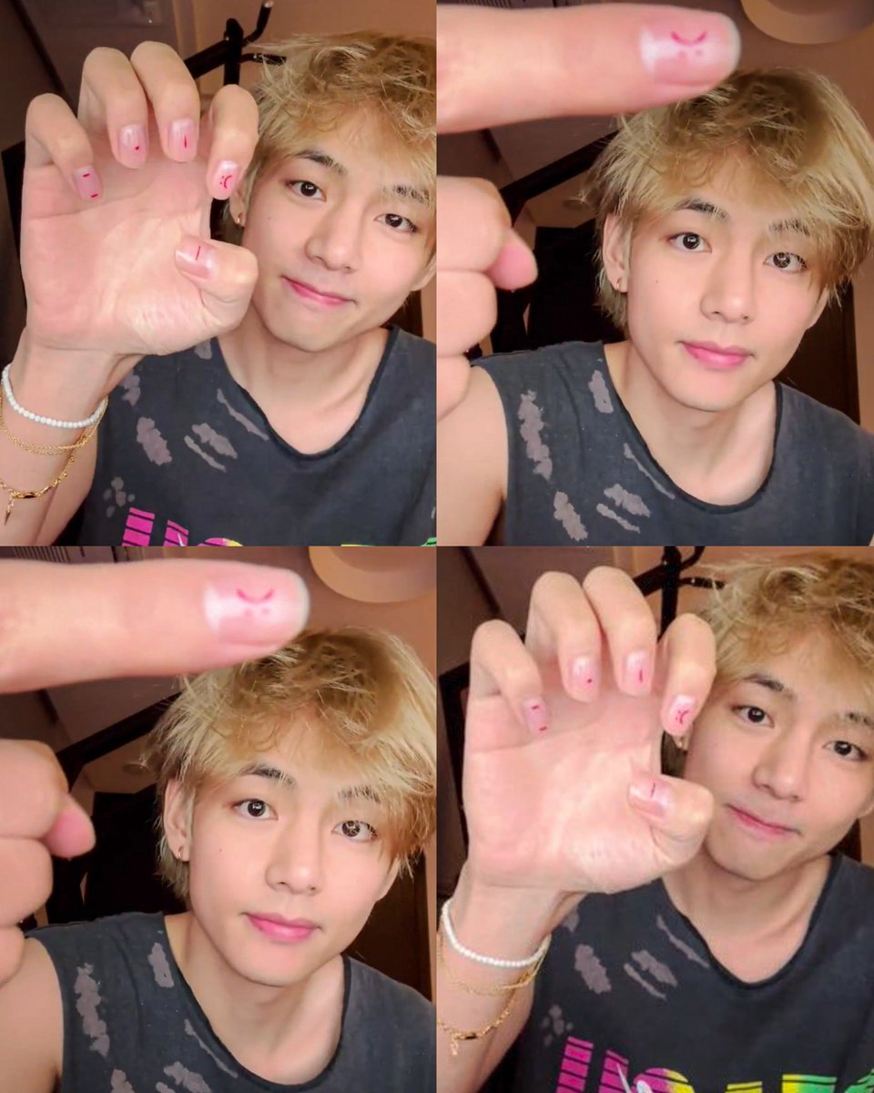 archivefortae's tweet photo. Taehyung showing his nail art 😭 https://t.co/SlpZlTPSWL