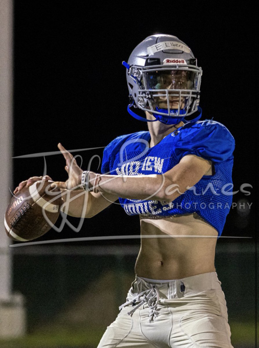 Year 4 loading…
@OhioNEBigSchool <a href="/Middie_Football/">Midview Football</a>
