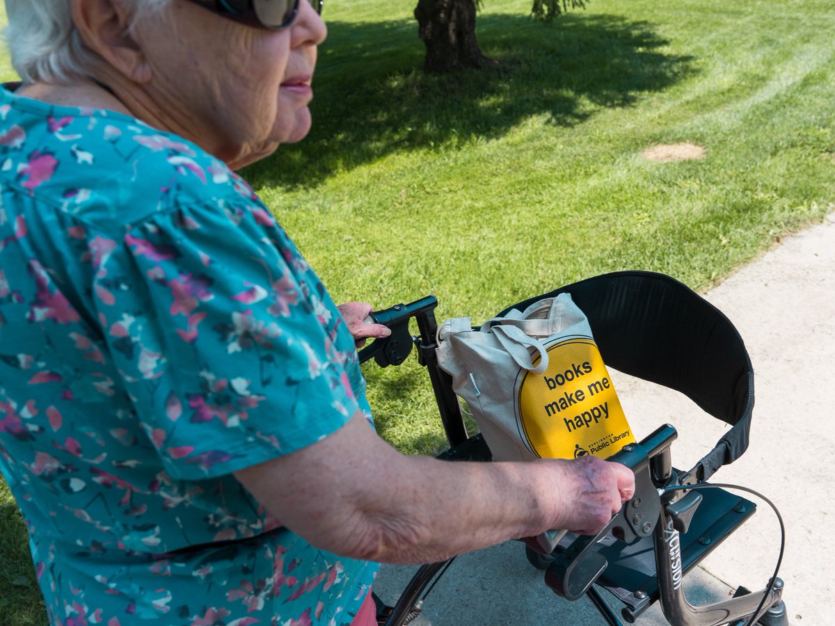 BurlOnLibrary's tweet image. The library is Claire's happy place! Starting tomorrow, Burlington Transit offers free transit to adults ages 65+ so you can get to your happy place all day, every day.