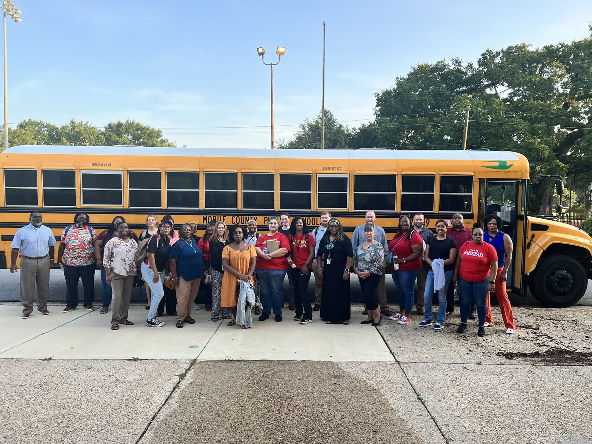 KTMartinMEd1's tweet image. #MCPSS #LearningLaunch! #BTWRams is ready to “Work Together to #AimforExcellence”! @MobilePublicSch @ThreadgillMCPSS