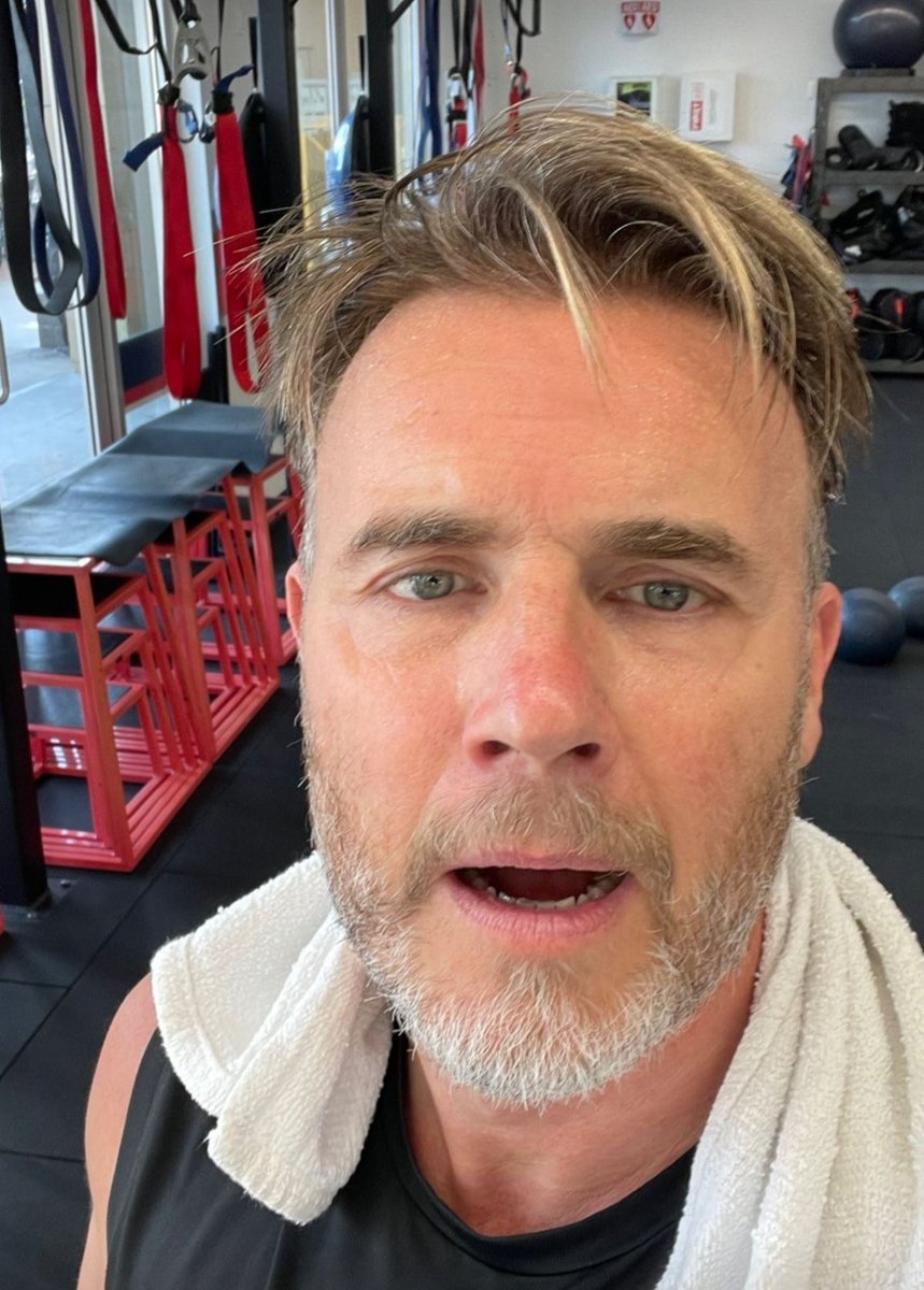Garyismyhero's tweet photo. @GaryBarlow on #Instagram(-story) 😊 #picturedump #selfies #midsummer #☕ https://t.co/XmPbA4jh5A