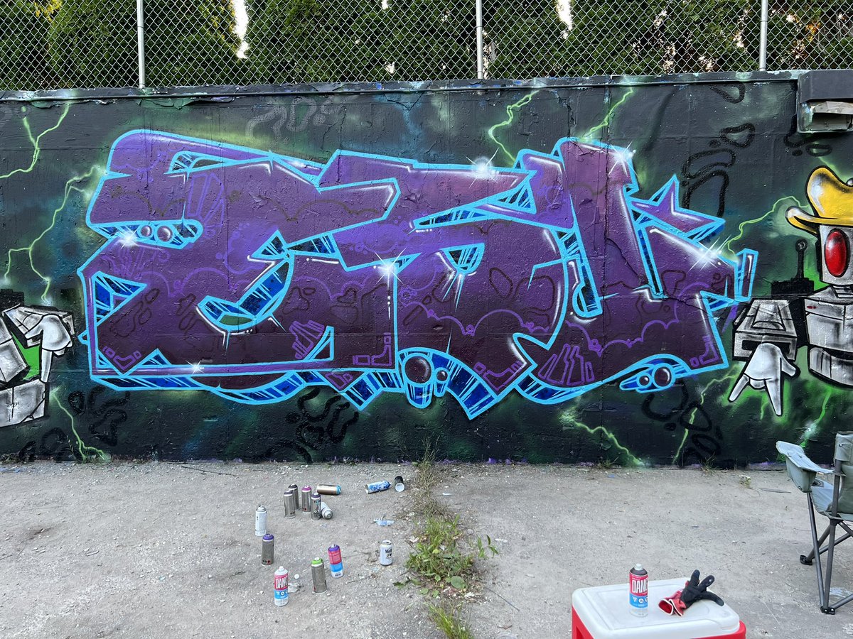 EStattoos's tweet photo. Yesterdays work       What’s up everyone https://t.co/LkLKkZ8Ij7