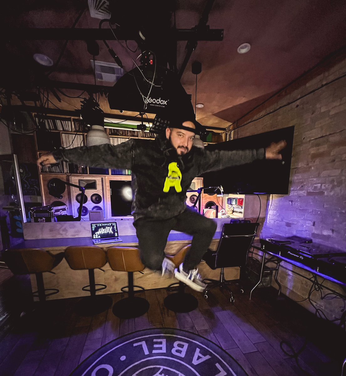 officialheliXXX's tweet photo. Dropping a single on @JessicaAudifred label this Friday! 🥳 https://t.co/Sg6fVro6IE