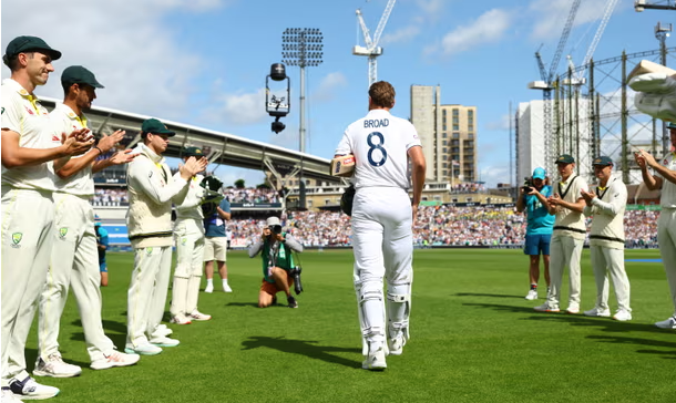 kaustats's tweet photo. Stuart Broad - the only player to score a six off the final ball batted and take a wicket off the final ball bowled in Test cricket.
#Ashes #ENGvAUS https://t.co/EhBSJ9u9B5