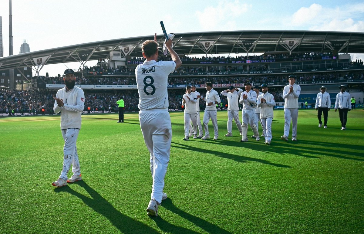 drivexpull's tweet photo. A fairytale ending 💙 @StuartBroad8 https://t.co/u7J57gkkt4