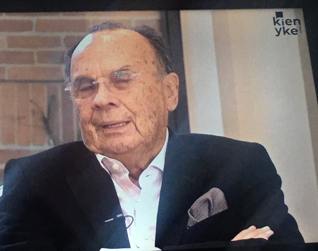 fortindelibare's tweet photo. @eldoctorpelaez @MdeFrancisco12 Dr @eldoctorpelaez y @MdeFrancisco12 vi la entrevista en Kien y Ke. Tremenda. Imperdible. Viejo sabroso #PelaezdeFranciscoenLaW https://t.co/RCnJgS8V8P