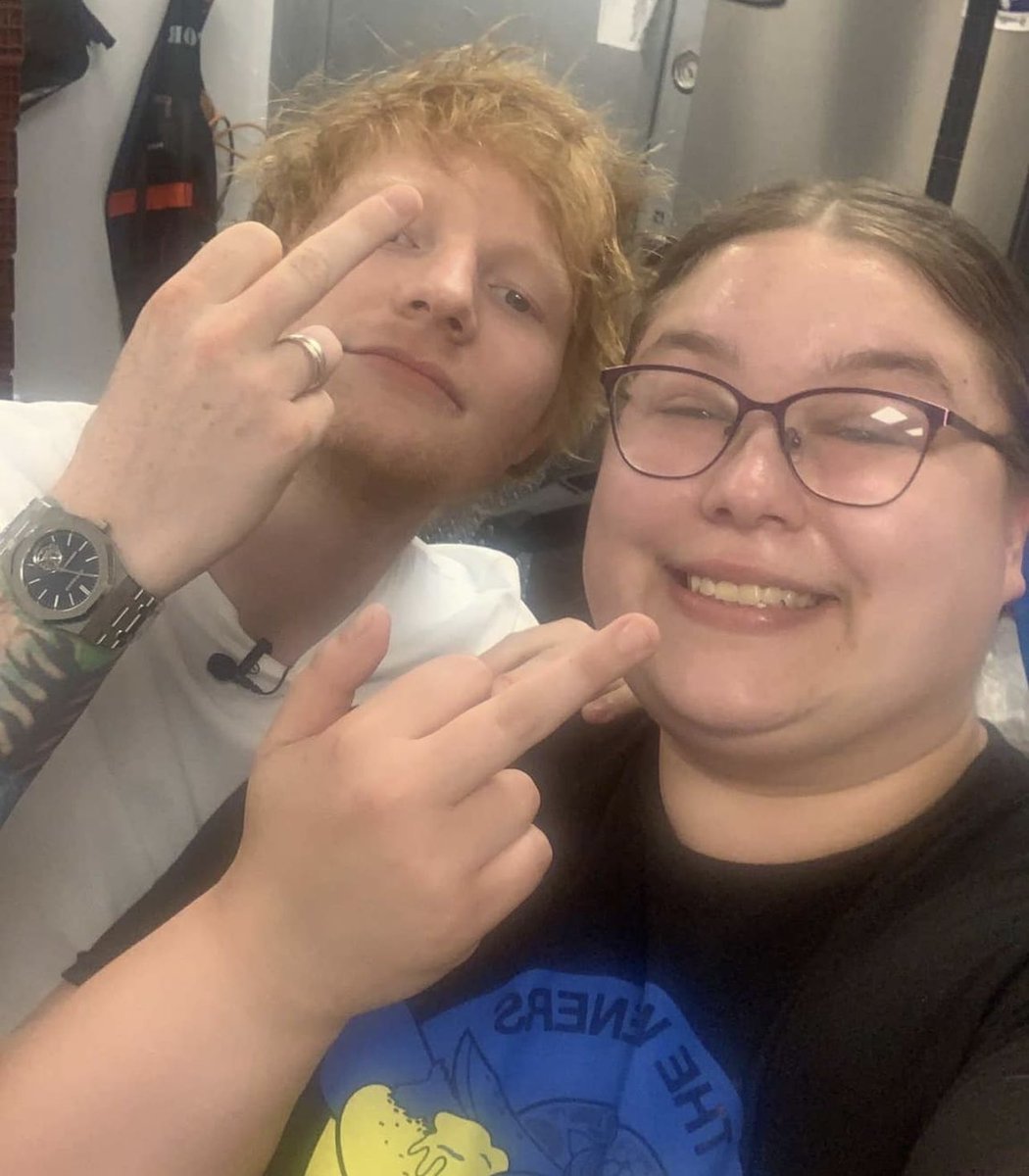 Happy Monday 
⁦<a href="/edsheeran/">Ed Sheeran HQ</a>⁩ with Ragen