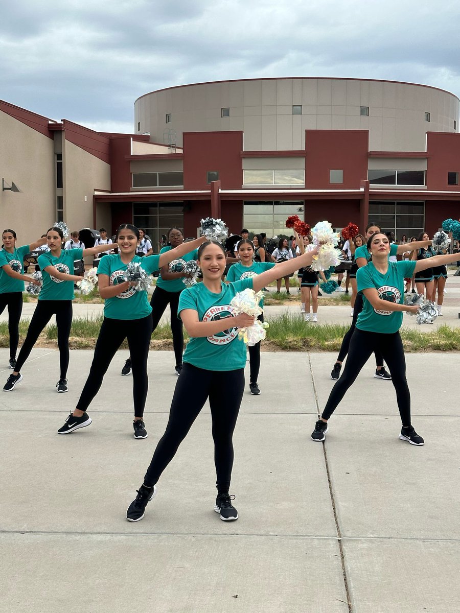 phhsspearettes tweet media