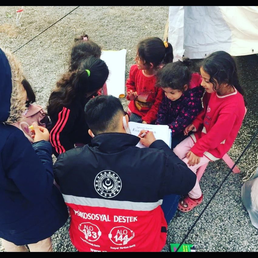 denizsrg's tweet photo. @ABEPDERNEK Depremde omuz omuza verdik, çünkü birlikte güçlüyüz. Ekdersli meslek elemanları olarak, halkımızın yanında olmaktan büyük mutluluk duyuyoruz
@Mahi_Nur @duran_ridvan @LemanYenigunAk @SayimMadak @ztarikdaroglu https://t.co/gv6T1wQJXH