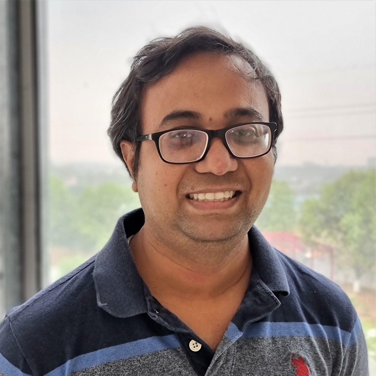 Jagannath Mondal has been selected for the Chemical Research Society of India (CRSI) Bronze Medal 2024. His group utilizes novel computer simulations to obtain insights into topics of biochemical interest such as ligand binding and organization of biomacromolecules inside a cell.