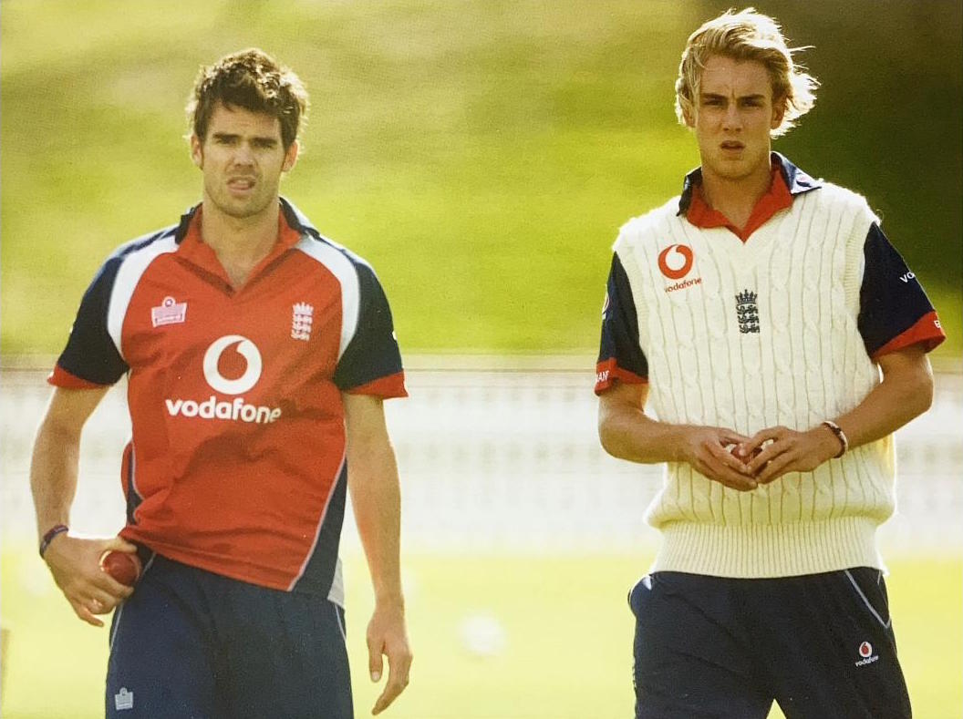 Feel sure I've seen these two lads before .......