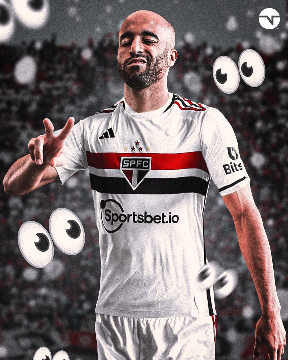 TNTSportsBR's tweet photo. 11 anos depois... 🔜🇾🇪 Segundo apuração da nossa @prisenhoraes, Lucas aceita ficar no São Paulo até dezembro e o clube aguarda apenas o acerto do jogador com time da MLS para andar com a contratação até o final do ano. O craque combinou legal com o uniforme do Tricolor, diz aí?! 👀