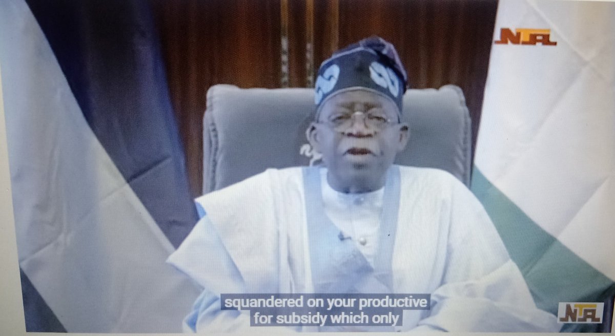 thisislagos1 (@thisislagos1) on Twitter photo "Your salary review is coming," <a href="/officialABAT/">Bola Ahmed Tinubu</a> to Nigerians but no definitive dates given. "Your salary review is coming," <a href="/officialABAT/">Bola Ahmed Tinubu</a> to Nigerians but no definitive dates given.
