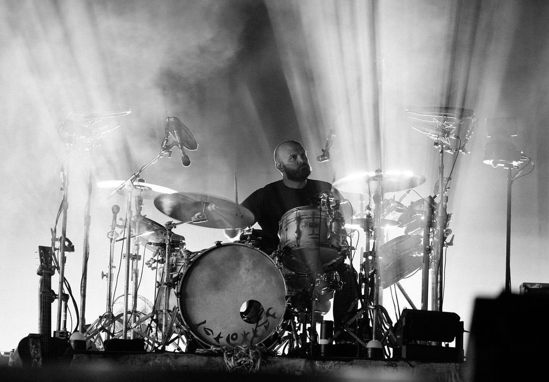 coldplayfiles's tweet image. happy 45th birthday to Will Champion!