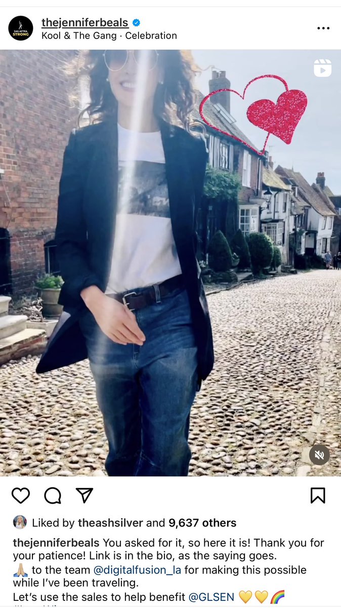 ForeverTibette's tweet photo. @jenniferbeals @LaurelLHolloman THE Iconic T Shirt is now available through JB’s Instagram page ❤️ https://t.co/UVHb5kZvOQ