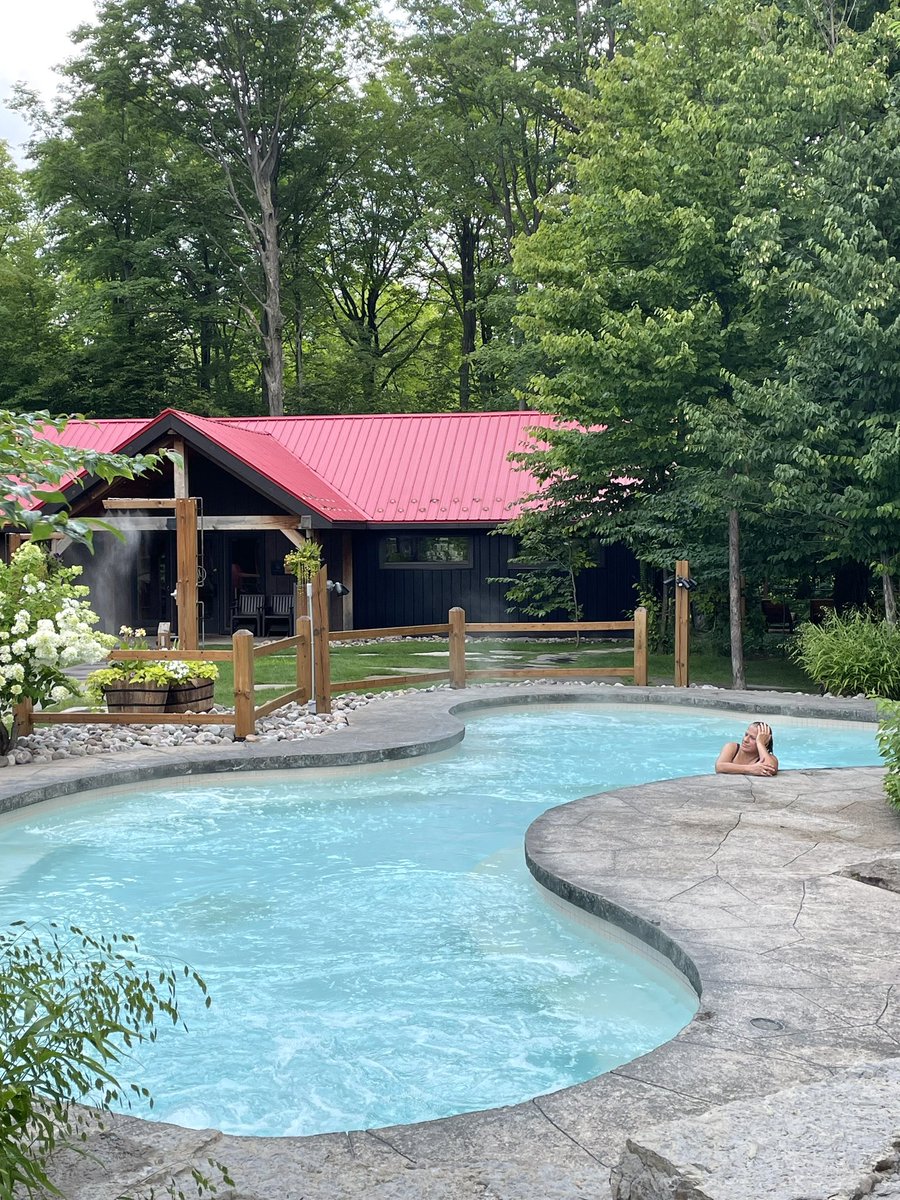 Even though July is ending, summer is just heating up. Take a journey thru the expansive pools and plunges. Slow down in the forest and outdoor spaces. Reconnect in tranquility: scandinave.com/blue-mountain #shhhrelax #summertime