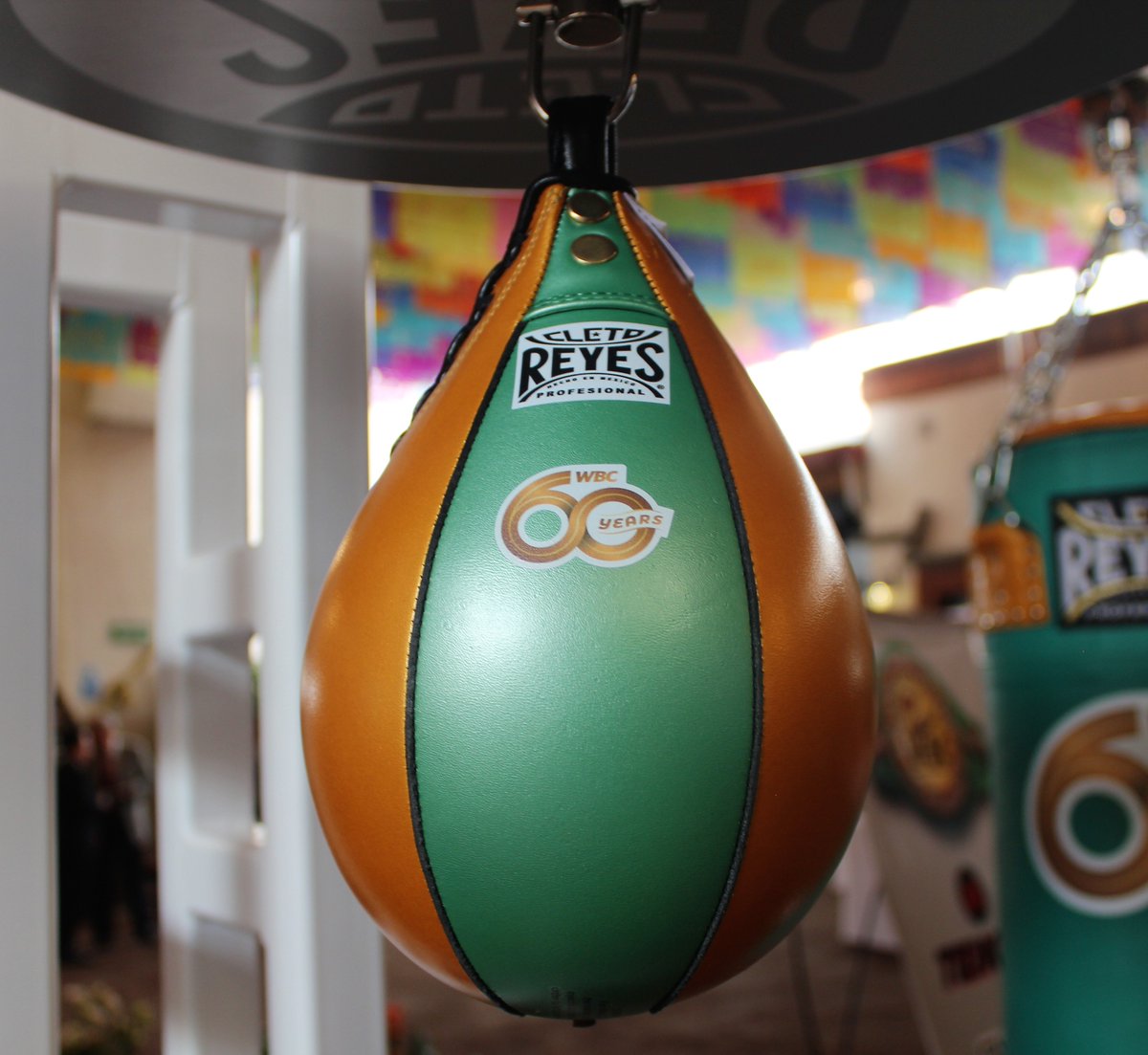 CletoReyesMx's tweet photo. ¡Cleto Reyes celebra los 60 años del @WorldBoxingCouncil en el mundo del boxeo con increíbles artículos de colección! 🏆🥊
¡Disponibles en nuestro website por tiempo limitado!:
https://t.co/1vjmXa4yrc
@WorldBoxingCouncil
@wbcmoro
#cletoreyes #box #wbc #wbcboxing #WBC60🥊 https://t.co/PoRUsTUgbc