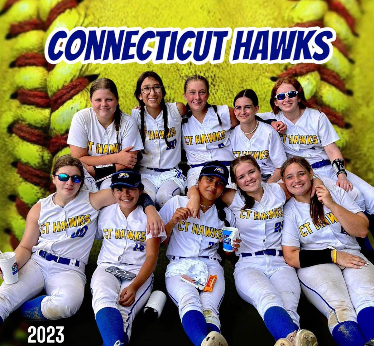 BellaSchrader09's tweet photo. That’s a wrap on this amazing season with the @CTHawksSoftball! Went 37-27-1! Thank you to my coaches for helping me improve! Thank you to my awesome teammates for cheering me on and never giving up! Regional Champs!! 💙💛 https://t.co/tzrvOgU9Fg