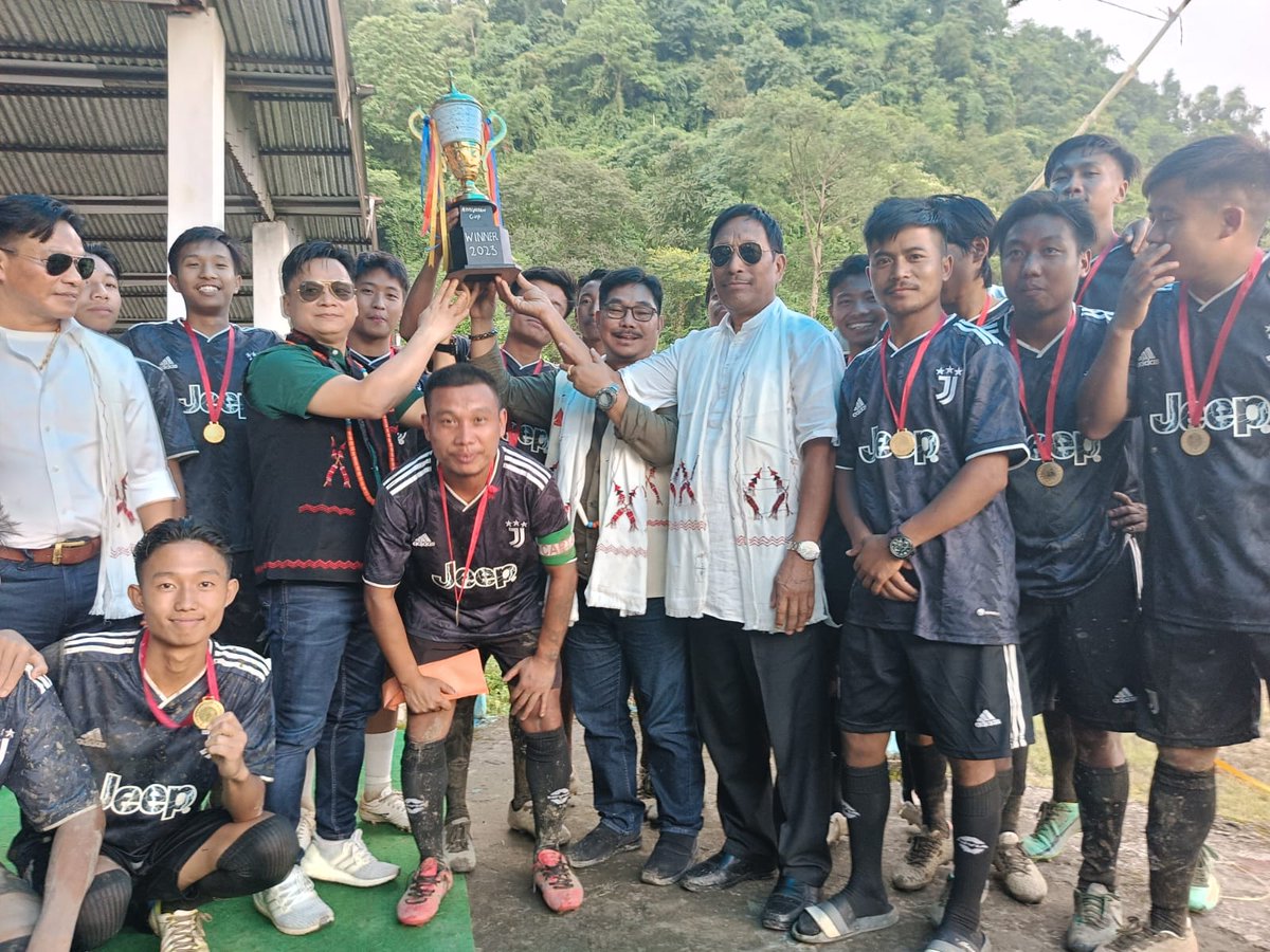 NMongku's tweet photo. Had the opportunity to graced the kheti RONGHOAN FOOTBALL TOURNAMENT 2023 at Kheti Village KHONSA @PemaKhanduBJP @NatungMama @OfGoap @SportsDept_GoAP @MyGovArunachal https://t.co/4XcmJNAZZZ