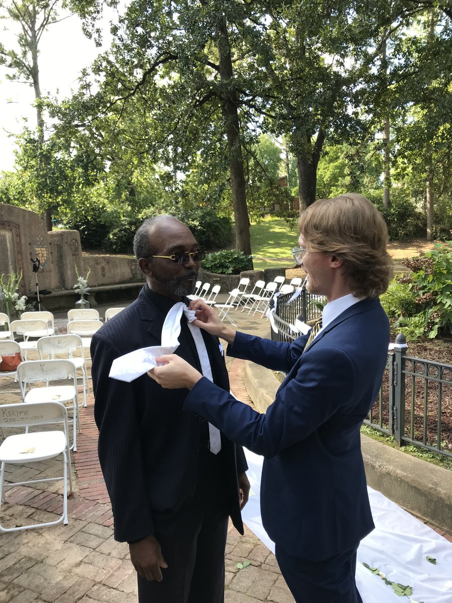 AlaAppleseed's tweet photo. For six years now @HeyDanaSweeney has worked tirelessly at Appleseed to educate, engage &amp; build community with Alabamians all across this state. He is a connector, a bright light &amp; a powerful force of goodness. Goodbye Dana and best of luck at Stanford Law School! #rockstar #😭 https://t.co/AFsmoKMH9g