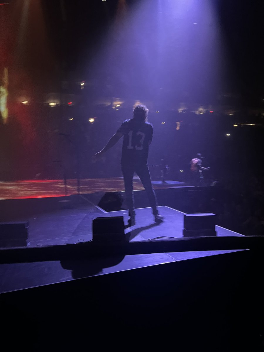 jesusherr1's tweet photo. Happy birthday!! @shadows_eth Best fucking show ever. https://t.co/8O3o997cya