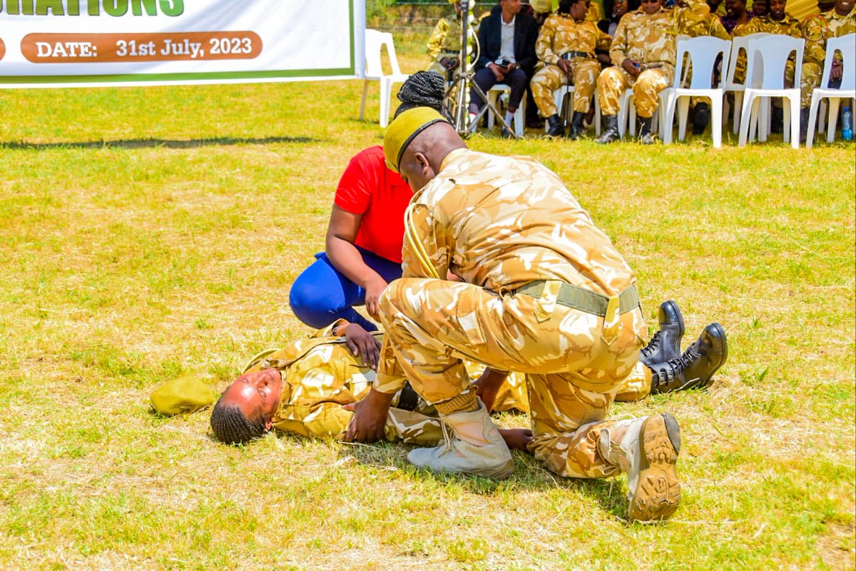 Happy World Rangers Day 2023
#StepwithJim 
#ivorybelongatoelephants