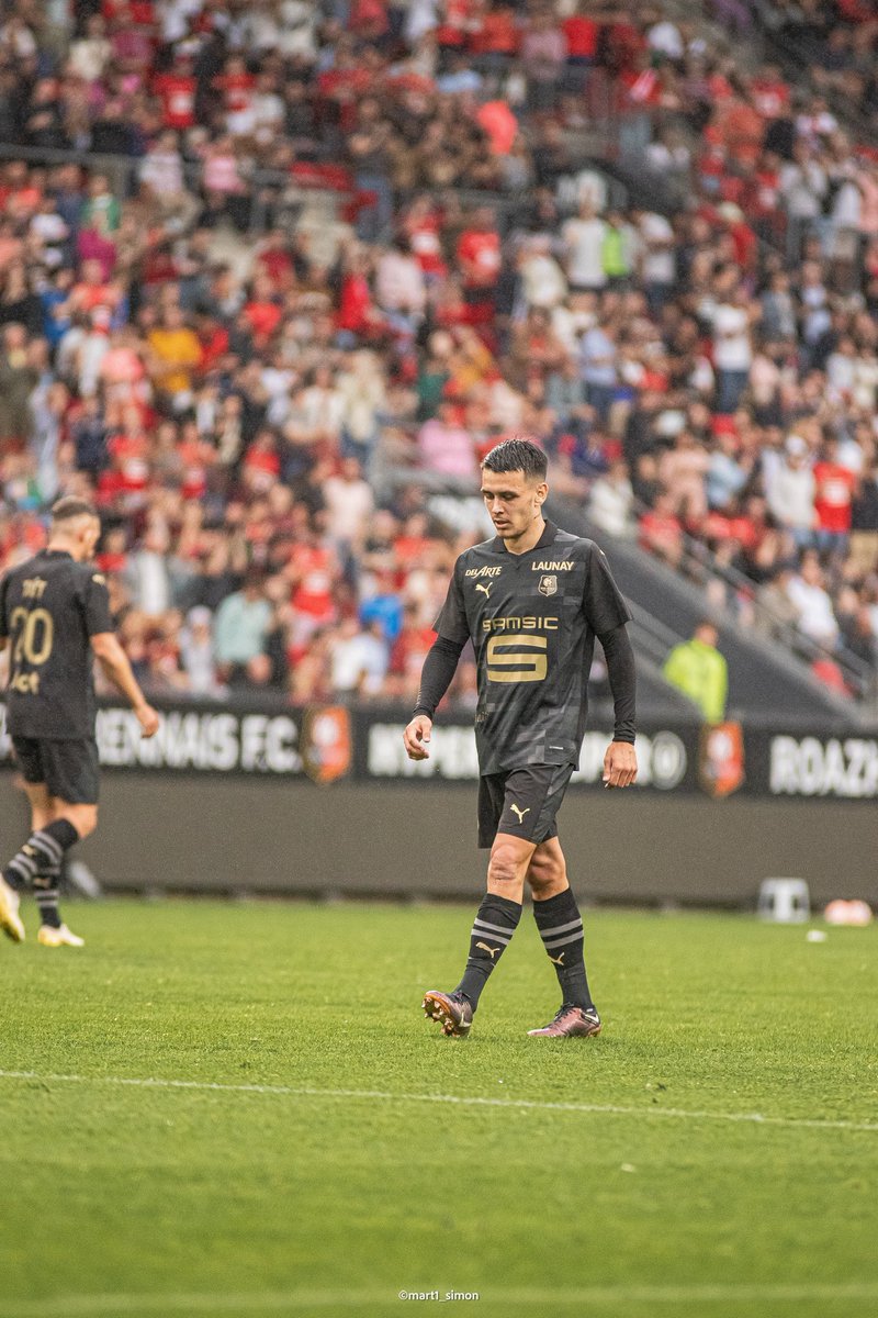 mart1_simon's tweet photo. 𝙀𝙣𝙯𝙤 𝙇𝙚𝙁𝙚́𝙚 ⚡️

📸@mart1_simon 
𝐼𝘯𝑠𝘵𝑎𝘨𝑟𝘢𝑚 : @mart1_simon https://t.co/OeXXxQDbvp