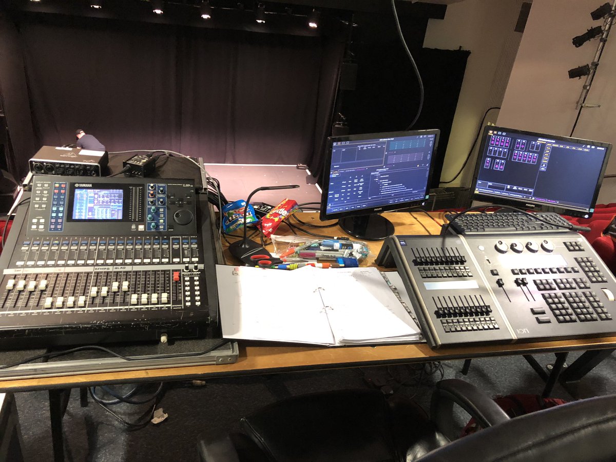 We have arrived at <a href="/Gildedballoon/">Gilded Balloon</a>! Let the technical rehearsal begin!!!