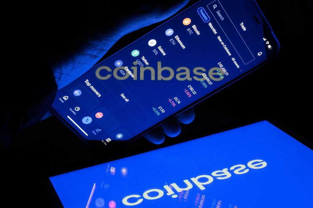 crypto_ruh's tweet image. 🌐 📰📈 #Coinbase #Director #Reveals #Richard Heart&apos;s Wallet Holds a Whopping 700 Million #DAI #Tokens, accounting for 15.5% of Circulation! 🤯🤑