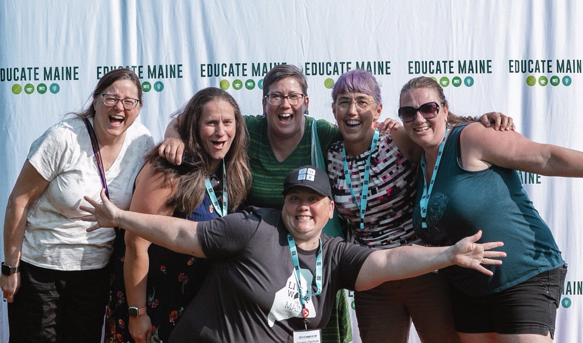 projectlogin's tweet photo. Our teachers celebrated finishing a week of computer science PD at @unetweets last Friday! Make sure you join us for the CS Summer of Fun next year so you don’t miss out #maineteachescs #csforme #cssummeroffun https://t.co/sagghqXGyp