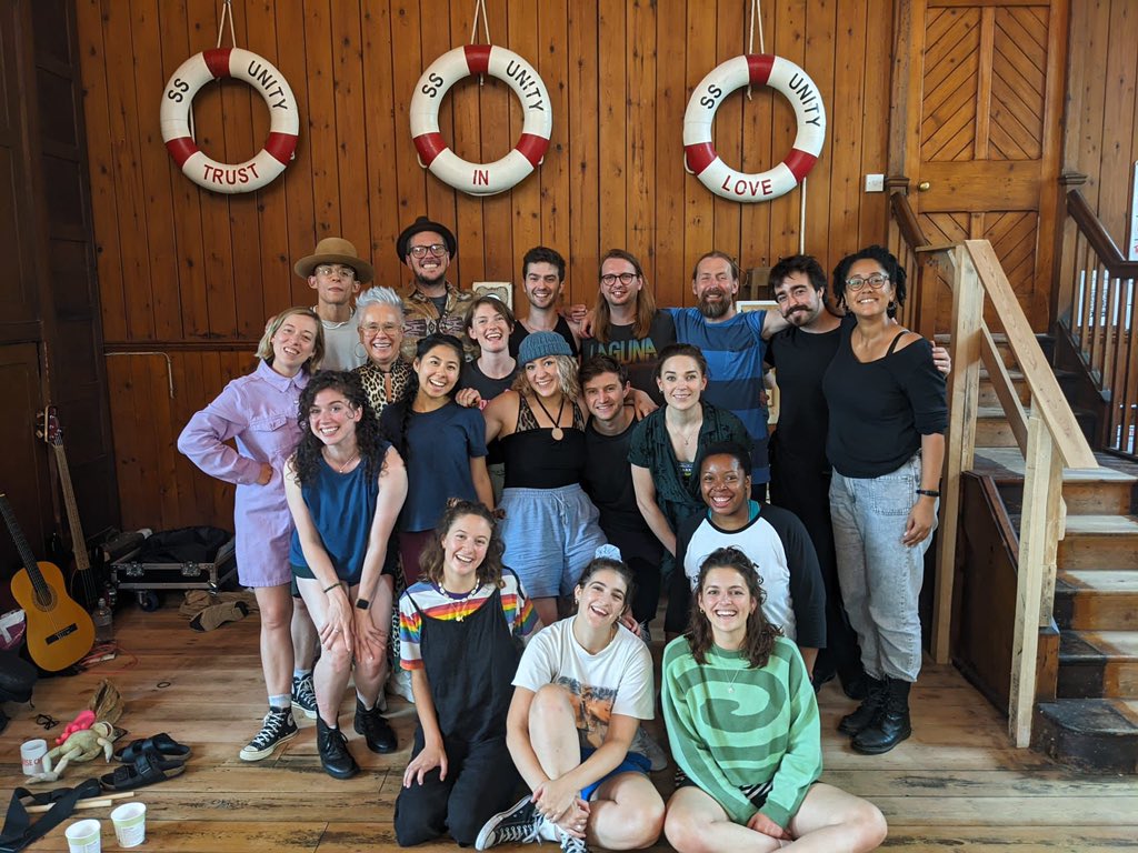 Beth Burrows tweet media