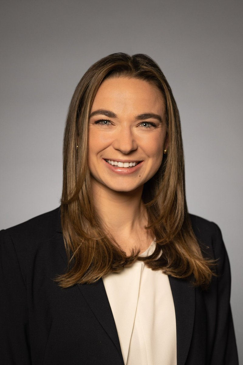 M4… where has the time gone? 

Grateful for the mentors I’ve found along the way <a href="/LoyolaStritch/">Stritch School of Medicine Loyola Chicago</a> as I pursue a career in #GeneralSurgery in the #Match2024! I couldn’t have gotten here without the support of my family, friends, and school. Let’s do this!!!