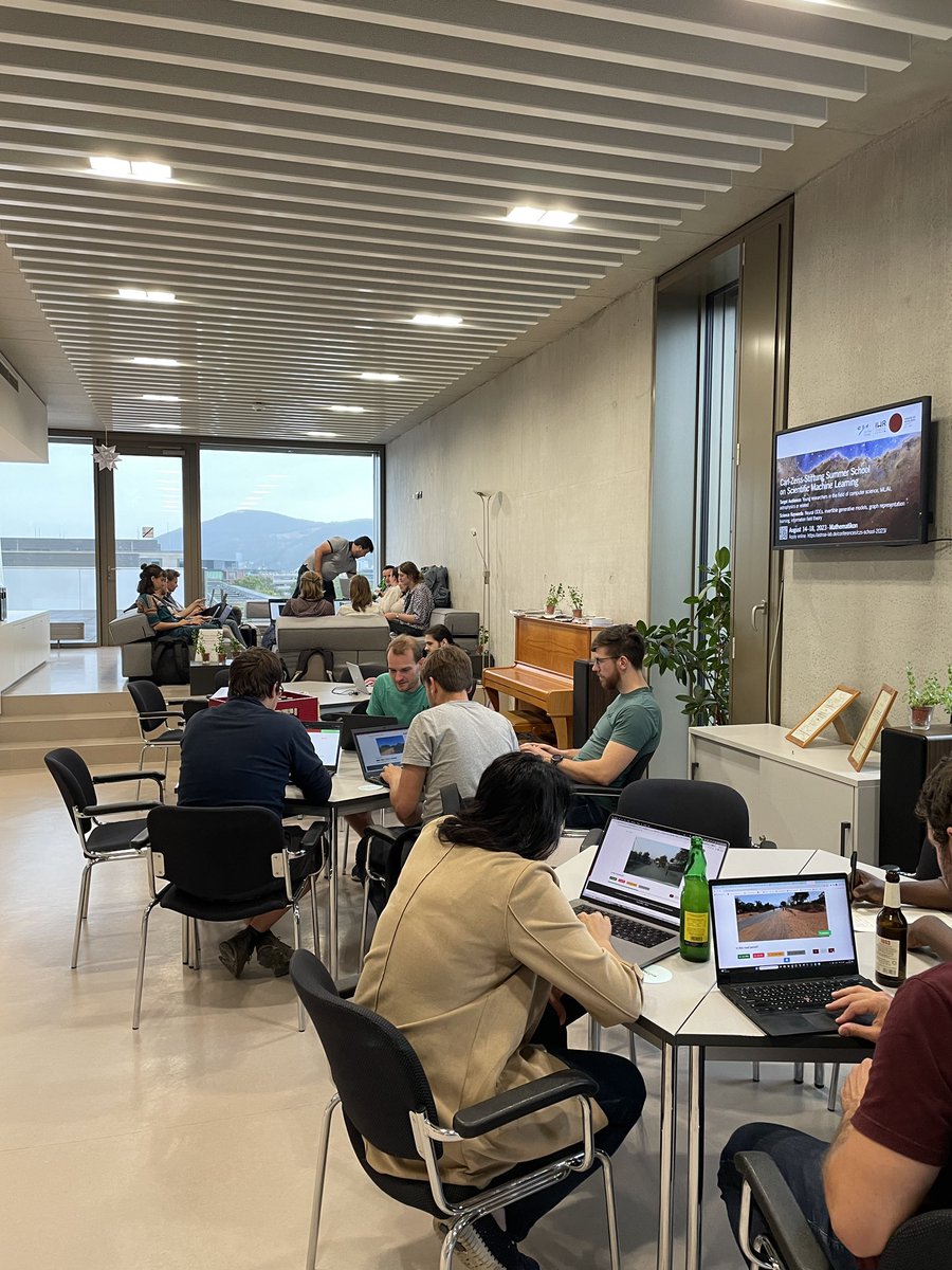 GIScienceHD's tweet photo. #Mapathon still going strong! 🗺️💪🏼

Validating #streetview #imagery for #AI road quality assessment.

Thank you for participating! 😃🔝

#heigit #disastermappers #giscience https://t.co/8vLPIVVams