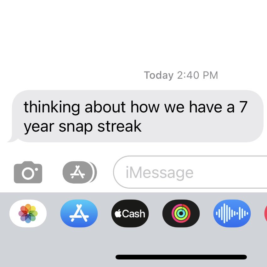 marlborogirl777's tweet photo. can we get some kind of award or merch or something @Snapchat https://t.co/wsQZinkfIH