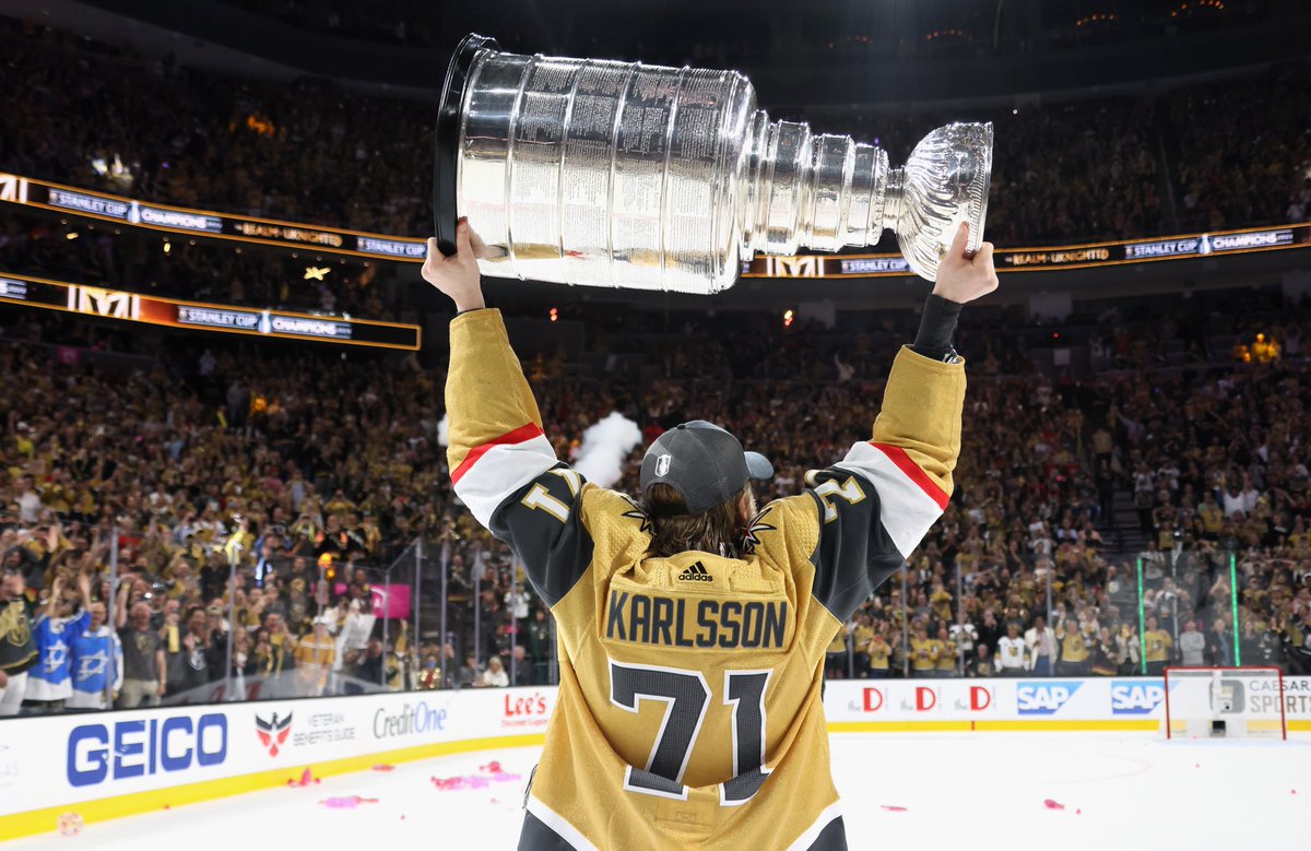 GoldenKnights's tweet photo. We're William Karlsson days away from the start of another journey 🤠 https://t.co/y0nicACSE6