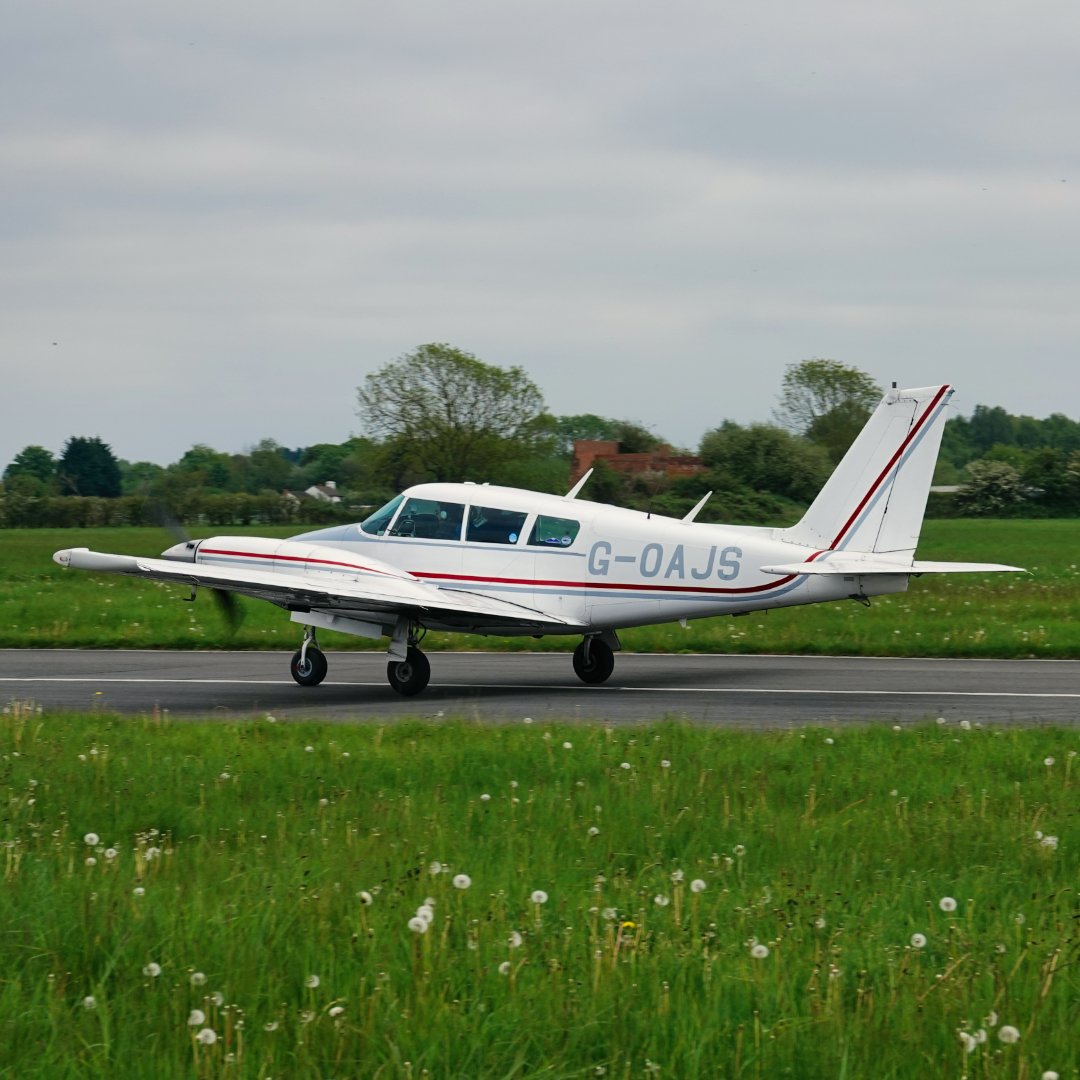 Michaelflying28's tweet photo. Piper PA-39 Twin Comanche G-OAJS departing Sandtoft Airfield for Sherburn Airfield 13.5.23.

#piper #piperaircraft #piperpa #piperlovers #pa39 #piper39 #piperpa39 #piperpa39twincomanche #piper39twincomanche #pipertwincomanche https://t.co/rEDIXIX0Ws