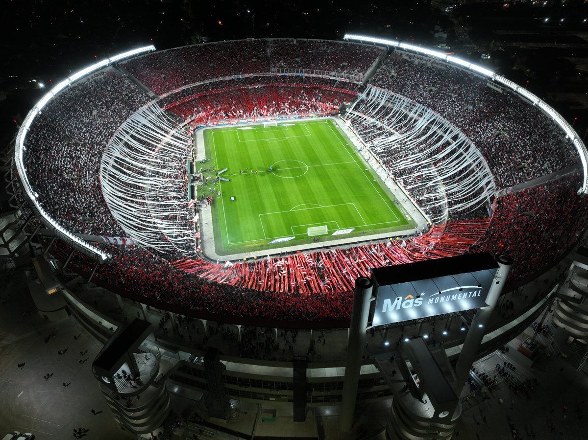 ESTA NOCHE CUESTE LO QUE CUESTE ⚪❤️⚪