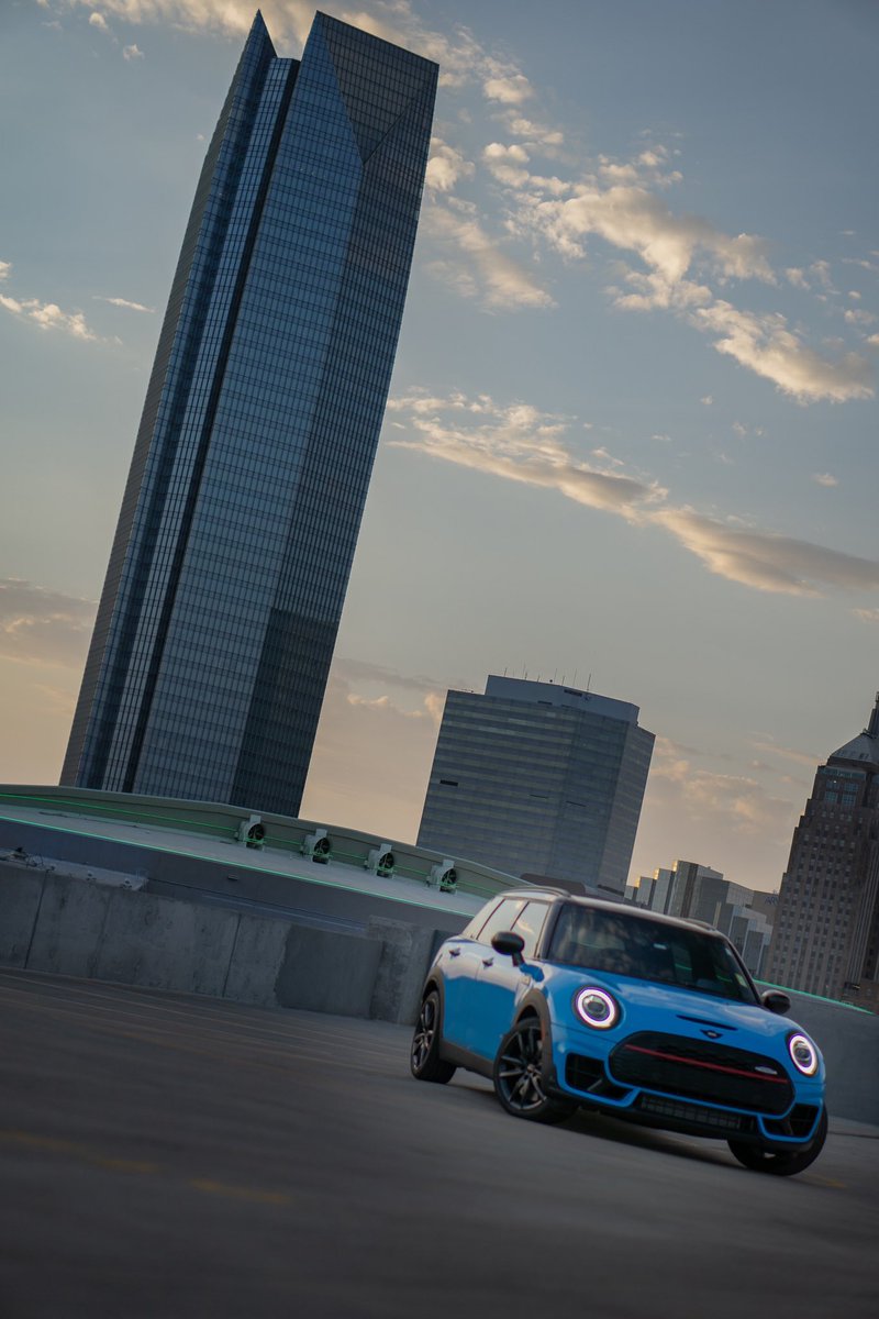 JJRyanOnAir's tweet photo. My @KalidyKia #RideOfTheWeek was feeling photogenic downtown… 🏙️📸 #MiniClubmanJCW #MiniHardtop #MiniLife https://t.co/n0gGcdiznc