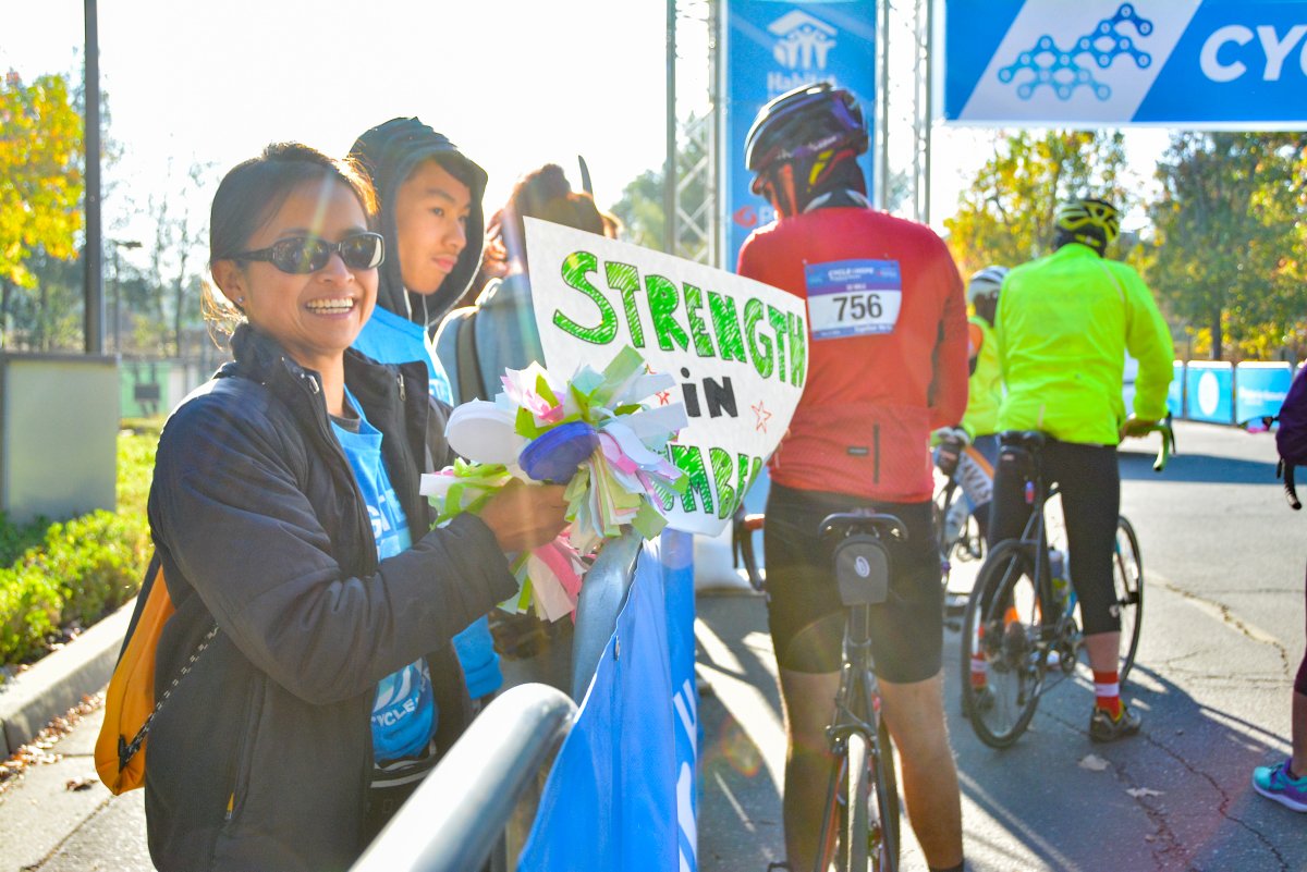 HabitatEBSV's tweet photo. Grab your helmet, rally your friends, & be part of this year's #CycleOfHope event in support of our mission to build homes for #BayArea families. Secure your spot now & save: https://t.co/4PXRzWWyld Registration prices are set to increase at midnight tonight!
#StrengthInNumbers https://t.co/hFDjjsNjac