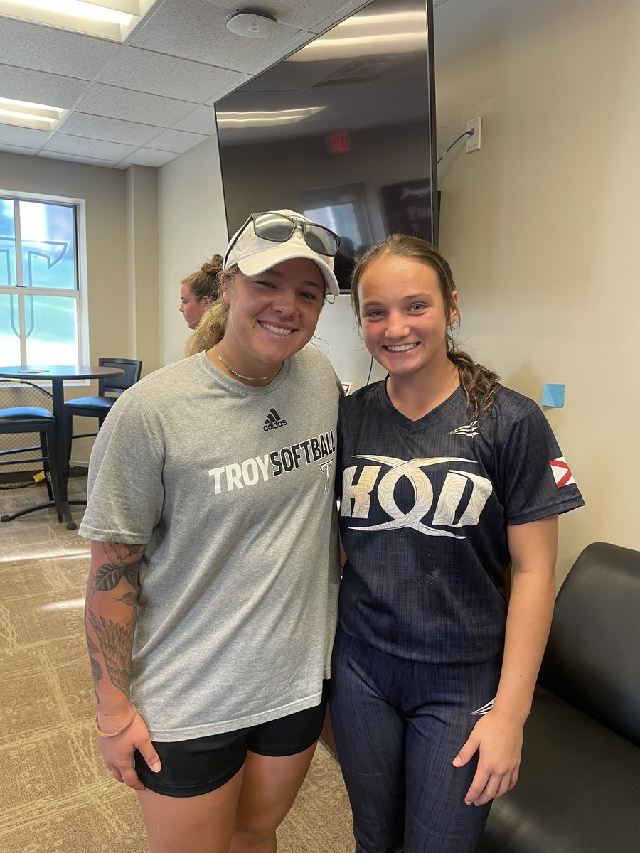 Emma Rose Meldrum tweet media