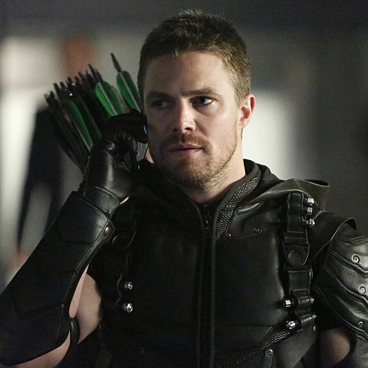 PopCrave's tweet photo. ‘Arrow’ actor Stephen Amell says he doesn’t support the WGA/SAG-AFTRA strikes: 

“I do not support striking. I don't. I think that it's a reductive negotiating tactic, and I find the entire thing incredibly frustrating.” https://t.co/rMTjxYXD8n
