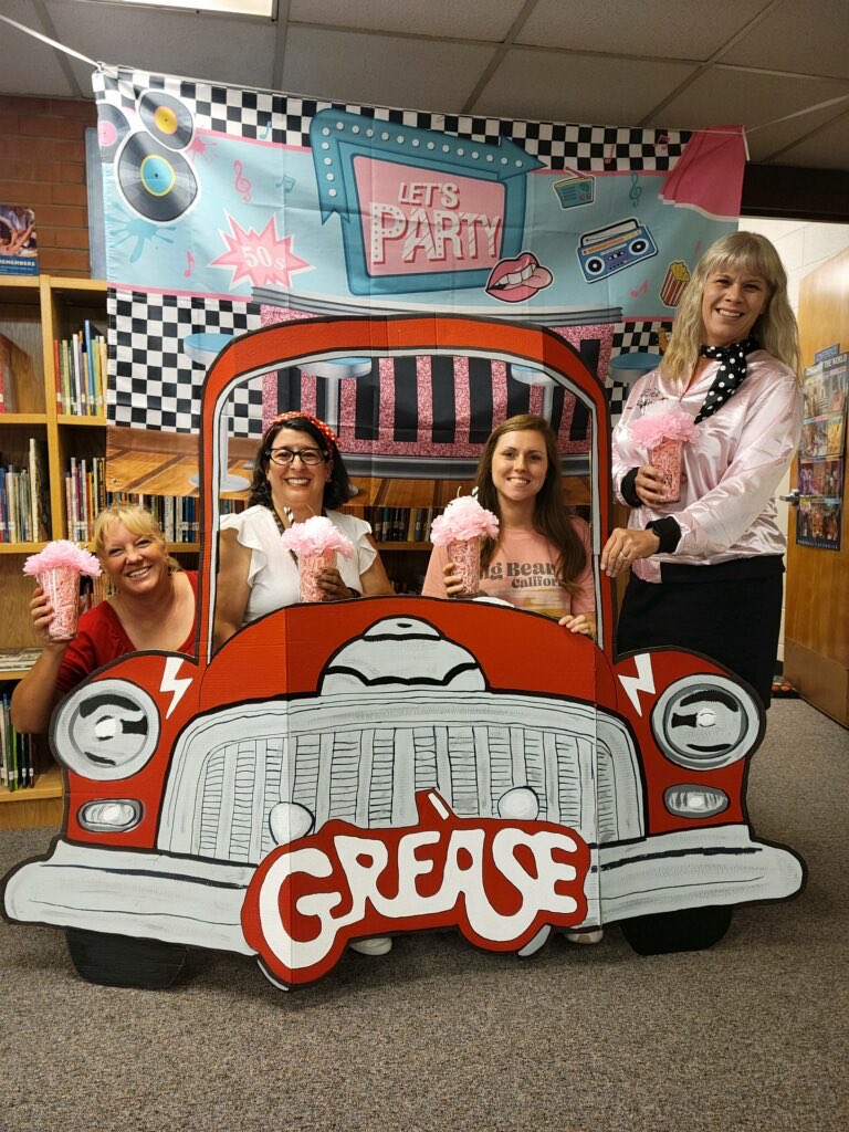 Meet Me At Apache For Hollywood Week!! Our Teachers are Learning and Preparing for the 23-24 school year. We are setting Goals and we are Ready for the Walk of Fame!! 🎥🎬⭐️