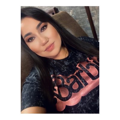 CristelyHc's tweet photo. #NuevaFotoDePerfil https://t.co/M0dpjDaENm