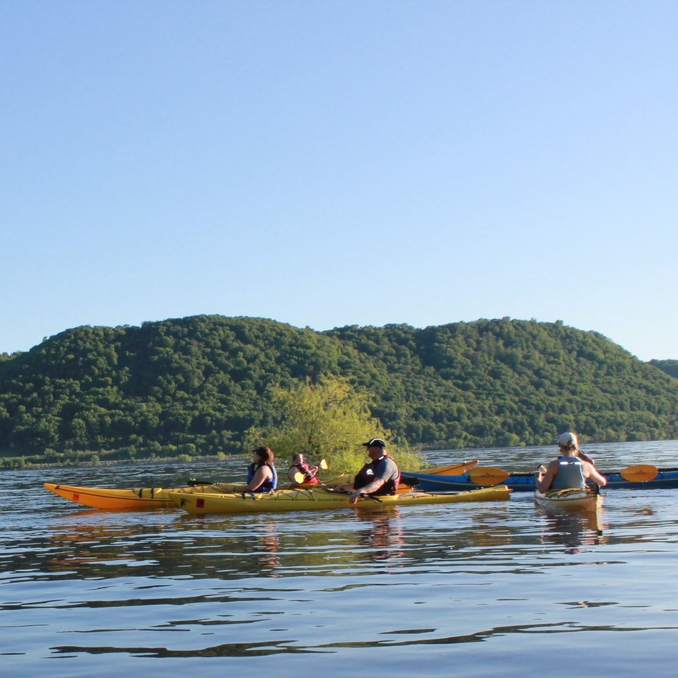 These driftless bluffs never get old

#bluffcountry #driftless #midwestisbest #mnoutdoors #eauclaire #lakecity #winona #wabasha #rochestermn #riverlife #paddle #mississippiriver #wabasha #minnesota #wisconsin